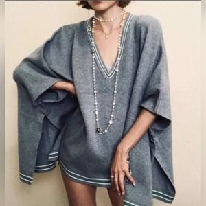 House of Harlow 1960 Deep Vneck Sweater Poncho One Size